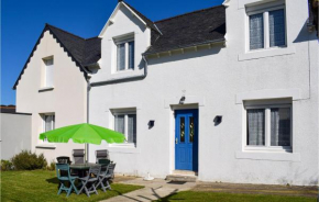 Nice home in LARMOR PLEUBIAN with WiFi and 2 Bedrooms